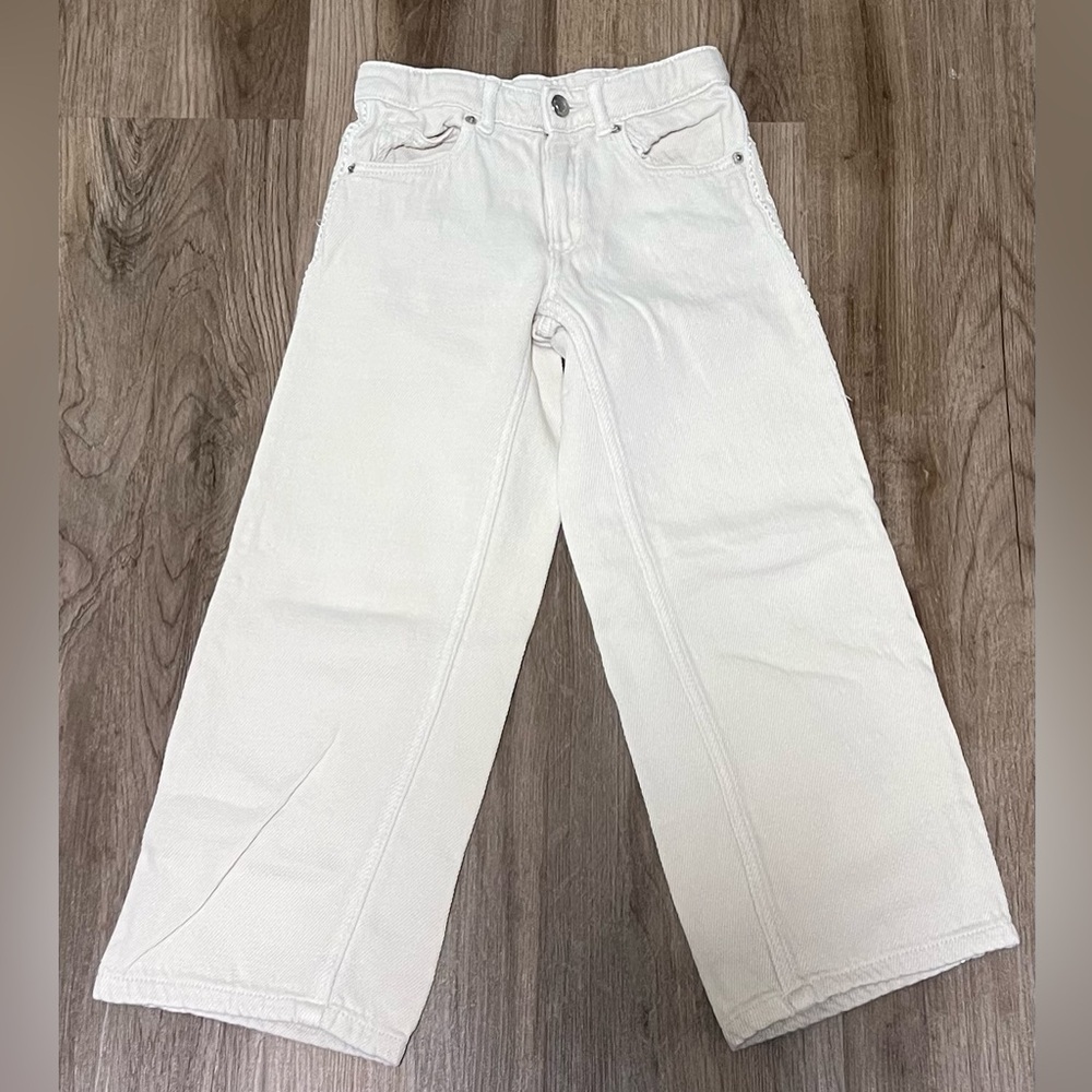 Girls Zara Cream Pants With Stitching Design on the Sides